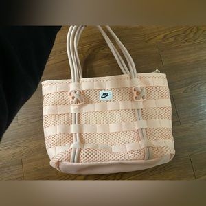 nike purse